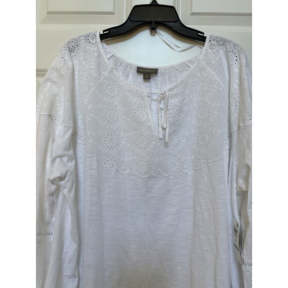 STYLE & CO. WOMENSPLUS SIZE 3X WHITE EYE TRIM TIE-NECK PESANT TOP EMBROIDERED - Picture 4 of 6